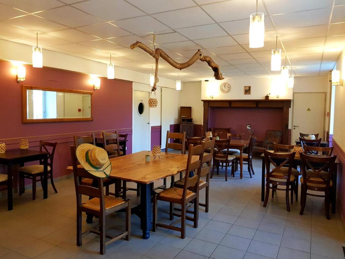 Auberge De Carlucet ภายนอก รูปภาพ